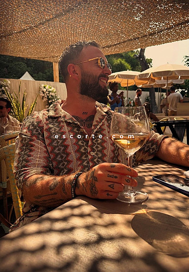 Jeks - Males escort Cannes