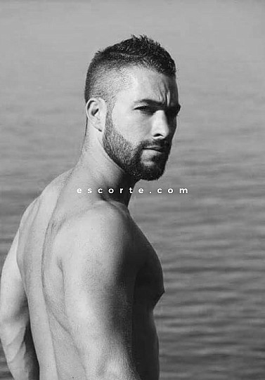 Hugo - Hommes escort Cannes
