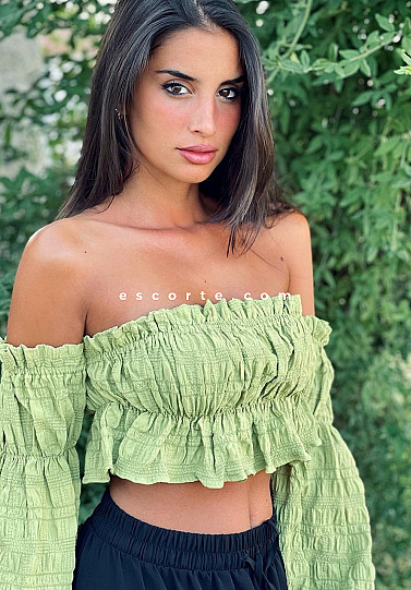 OPAL - Girl escort Paris