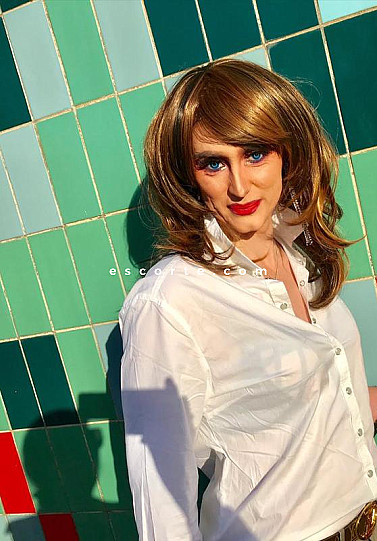 Anastasia - Transsexuels escort Lens