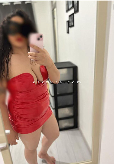 Lizi - Girl escort Nancy