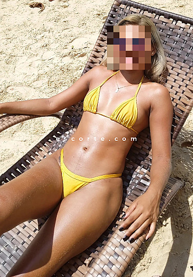 Escorte Brasil - Girl escort Paris