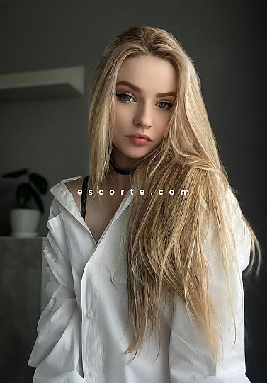 SHEREE - Girl escort Paris