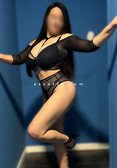 Natacha - Girl escort Nîmes