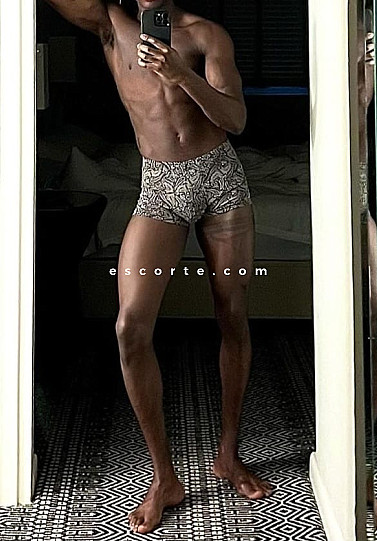 Mickael - Males escort Paris