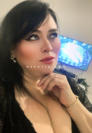 KarlyNy - Girl escort Reims