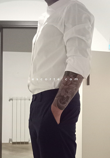 Luca90 - Hommes escort Nice