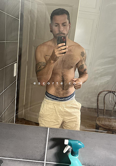 Maurizio8 - Males escort Bordeaux