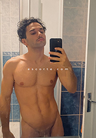 Ugo - Hommes escort Montpellier