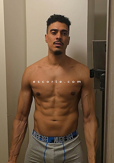 Dracoxxl - Hommes escort Paris