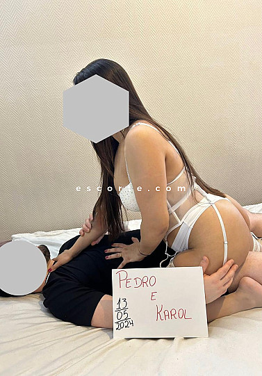 Karol et Pedro - Girl escort Paris