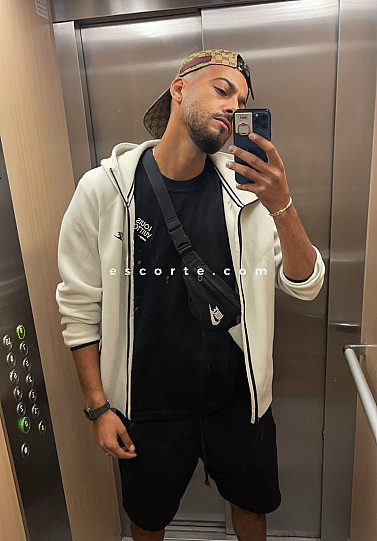 Guapoxl - Males escort Toulouse