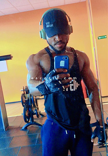 Lakaress - Hommes escort Lyon