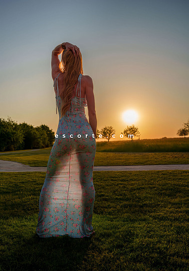 Melody - Girl escort Évreux