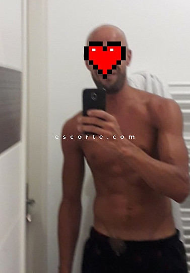 Ryanfeel - Males escort Aix-en-Provence