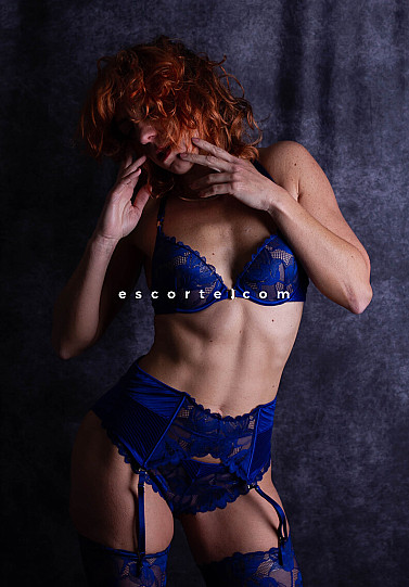 Showgirl - Girl escort Oyonnax