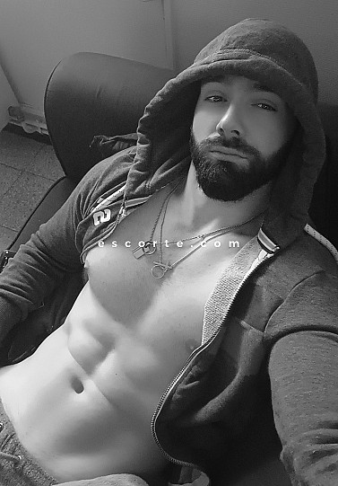 Enzo - Males escort Saint-Étienne
