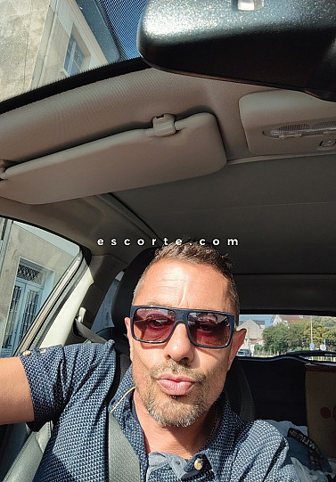 Paul - Males escort Tarbes
