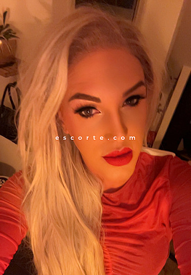 Alvi7 - Transsexuels escort Paris