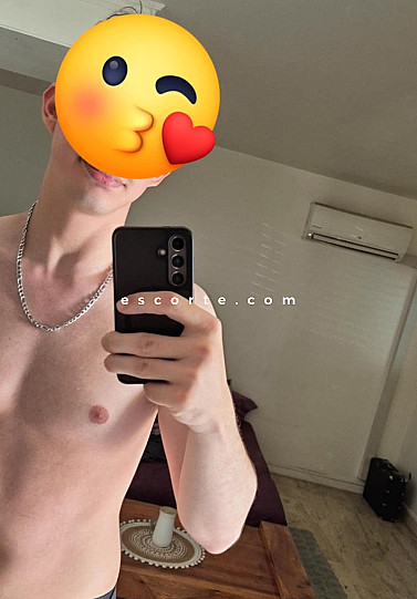 yoyo - Hommes escort Cagnes-sur-Mer