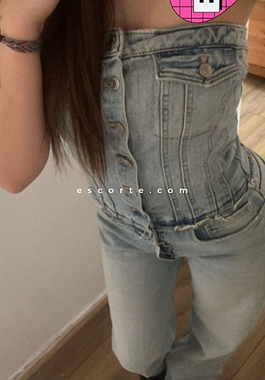 Anaiz - Girl escort Rouen