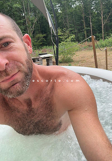 Gentleman 72 - Hommes escort Le Mans