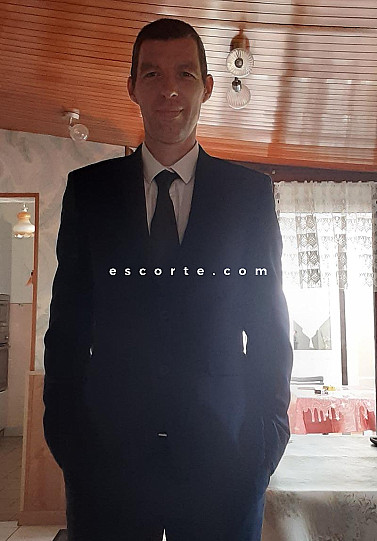 Stephane81 - Males escort Saint-Étienne