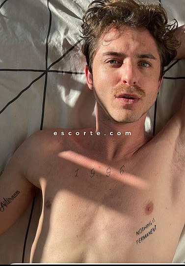 Franck - Males escort Paris