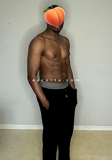 Noumeyne - Males escort Épinay-sur-Seine