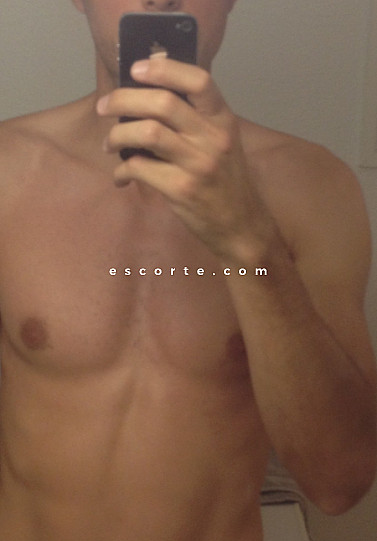 Etienne - Hommes escort Montpellier