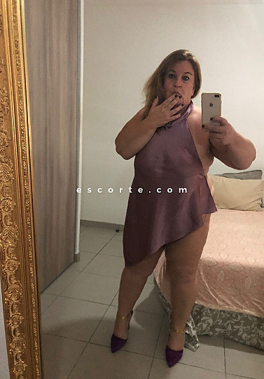 POURGENTLEMAN - Girl escort Montpellier