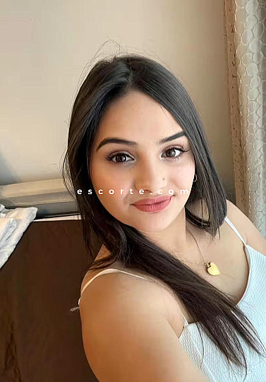 marinejevais - Girl escort Angers