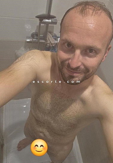 Jerem - Males escort Paris