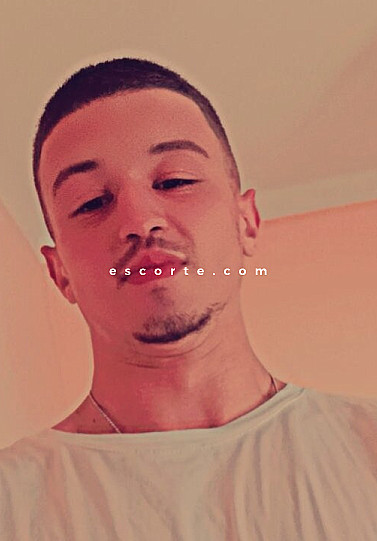 Zack - Hommes escort Abbeville