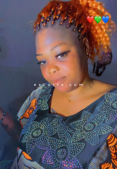 Carolinaloulou - Girl escort Orleans