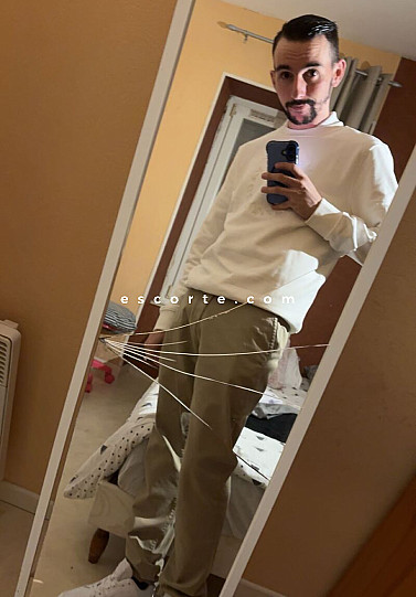 Aureo - Hommes escort Paris