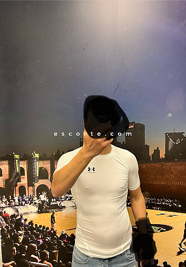 Tony - Hommes escort Angers