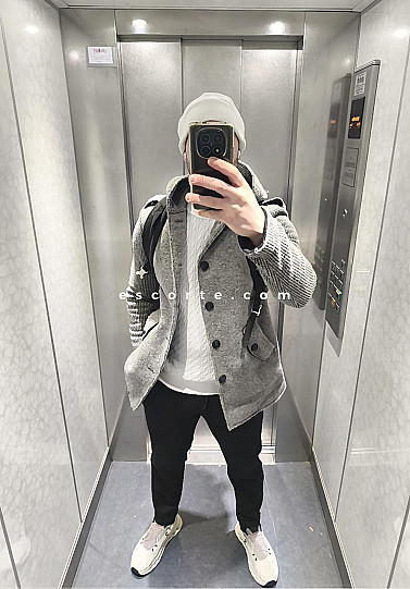 Dongiovanni - Males escort Lyon