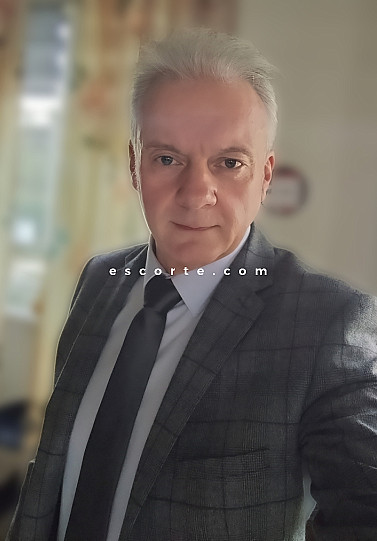 Bastien - Males escort Strasbourg