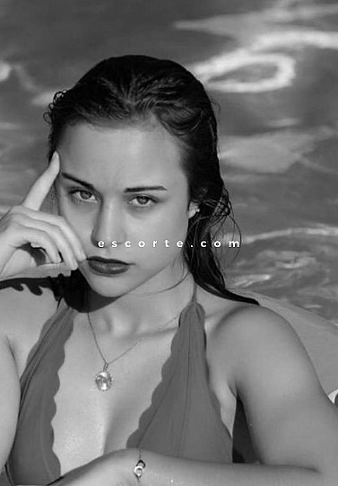 Manon - Girl escort Rouen