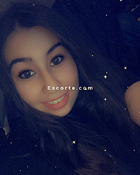 Lea - Femme escort Lyon