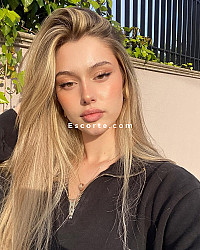 JESSLYN - Female escort Paris