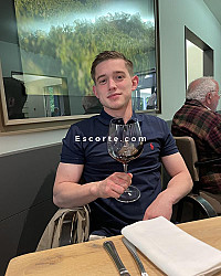 Valentino - Hommes escort Dijon