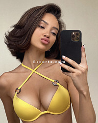 NINO - Female escort Paris
