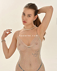 Jane - Female escort Paris