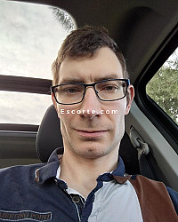 Nicolasdu076 - Hommes escort Valence