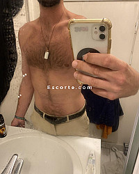 Renan - Males escort Nantes