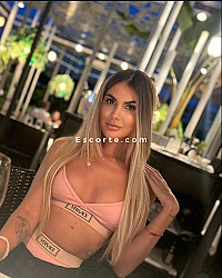 Skylar - Female escort Paris