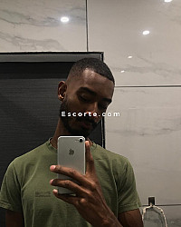 Aphelie - Males escort La Roche-sur-Yon