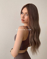 Enny - Femme escort Paris